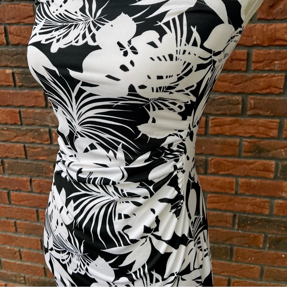 Cute Rue 21 Strapless - Picture 2 of 2